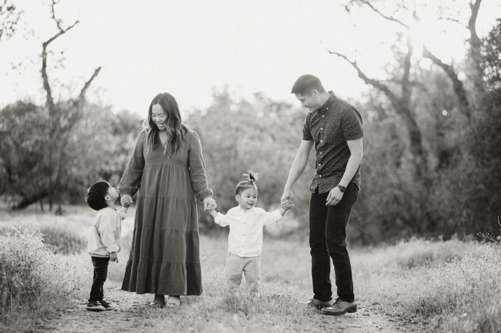 Sacramento Family Photographer Outdoor Photo Location